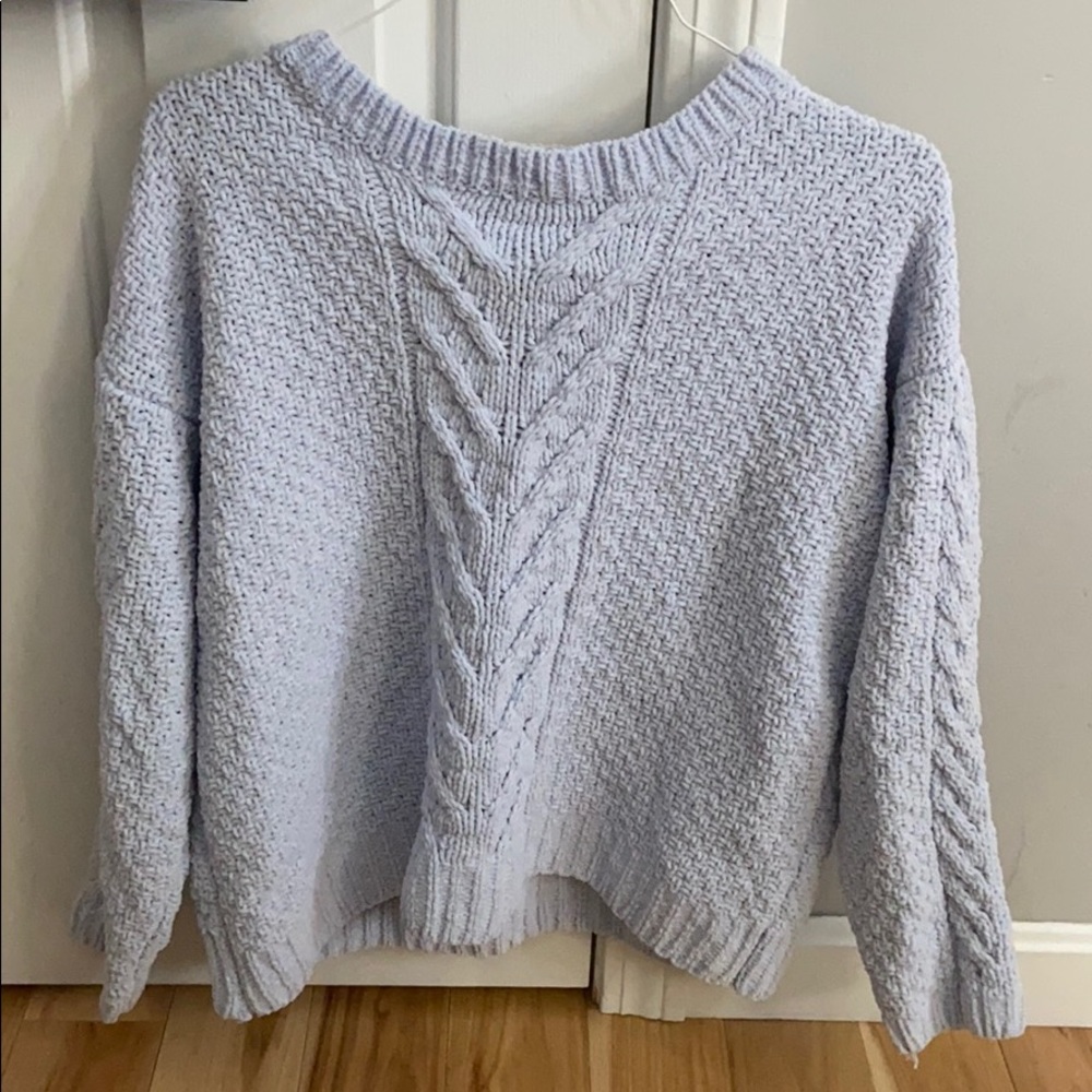Purple slightly worn chunky sweater!